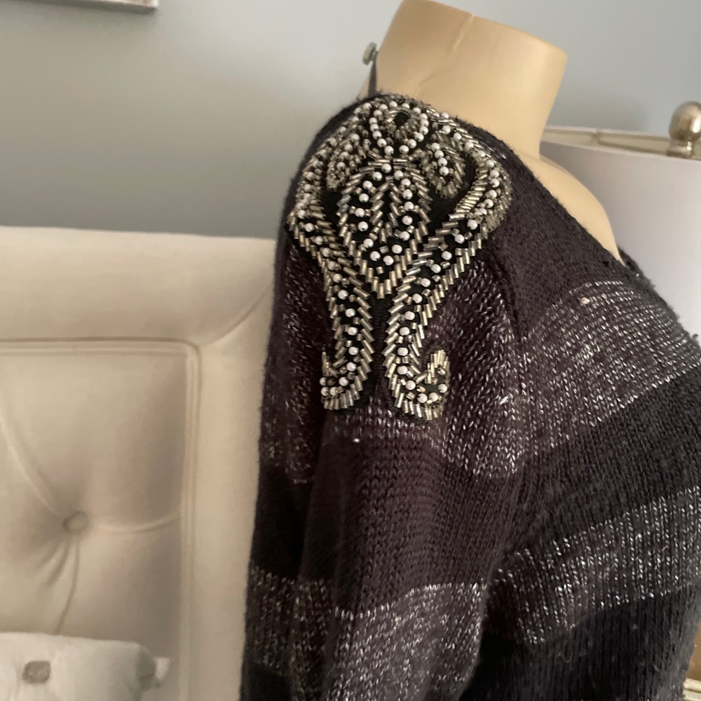 H&M STRIPED JEWLELED SEQUIN SWEATER   SZ 10 DIVIDED